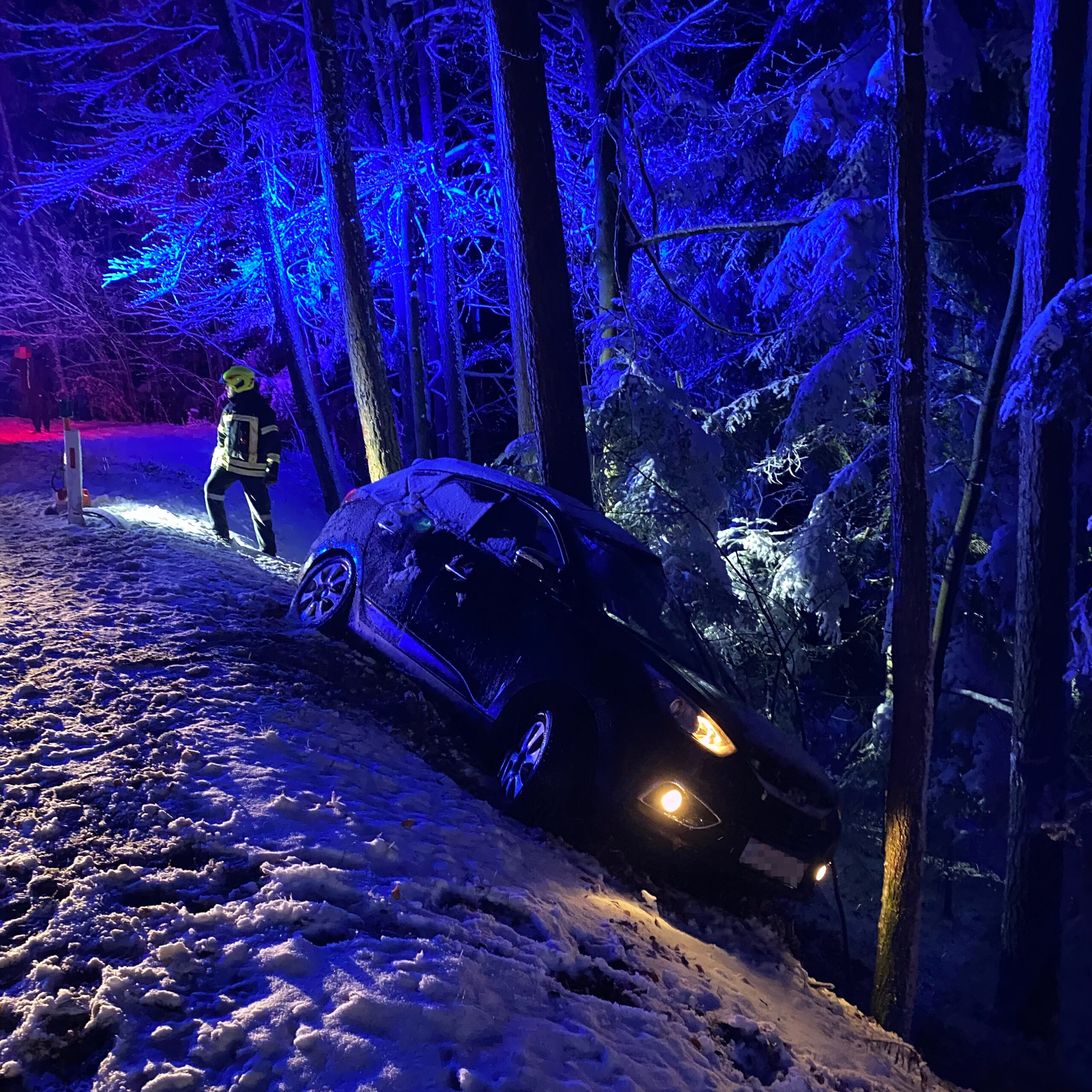 T1 – Fahrzeugbergung auf der L145