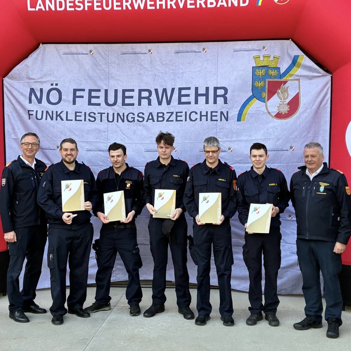 Funkleistungsabzeichen in Gold