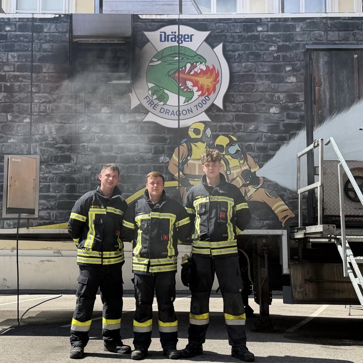 Heißausbildung in Brandsimulationsanlage